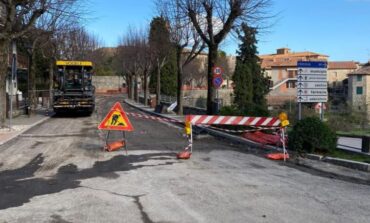 Lavori pubblici, a Piegaro in corso la messa in sicurezza di Via del Passeggio