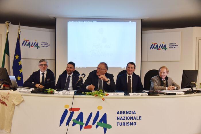 Domani è Festa del Tulipano: a Castiglione del Lago torna la kermesse di primavera tra profumi, colori e tradizioni