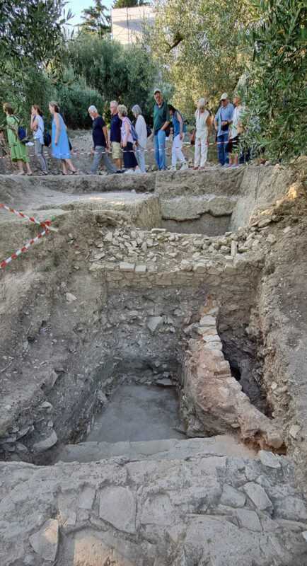 Scavi archeologici del Poggio: confermata l'esistenza di un'antica Castiglione del Lago Scavi archeologici del Poggio: confermata l'esistenza di un'antica Castiglione del Lago