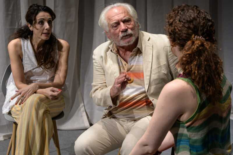 A Magione in scena Le volpi con Giorgio Colangeli, Manuela Mandracchia e Federica Ombrato A Magione in scena Le volpi con Giorgio Colangeli, Manuela Mandracchia e Federica Ombrato