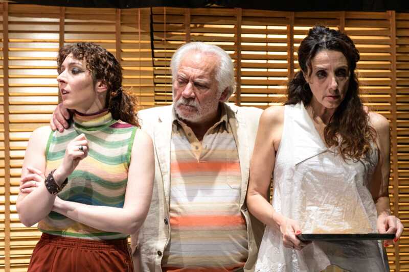 A Magione in scena Le volpi con Giorgio Colangeli, Manuela Mandracchia e Federica Ombrato A Magione in scena Le volpi con Giorgio Colangeli, Manuela Mandracchia e Federica Ombrato