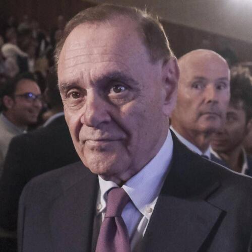 Mastella e la lotta al tumore: “Ho iniziato le cure tra medicina e fede”